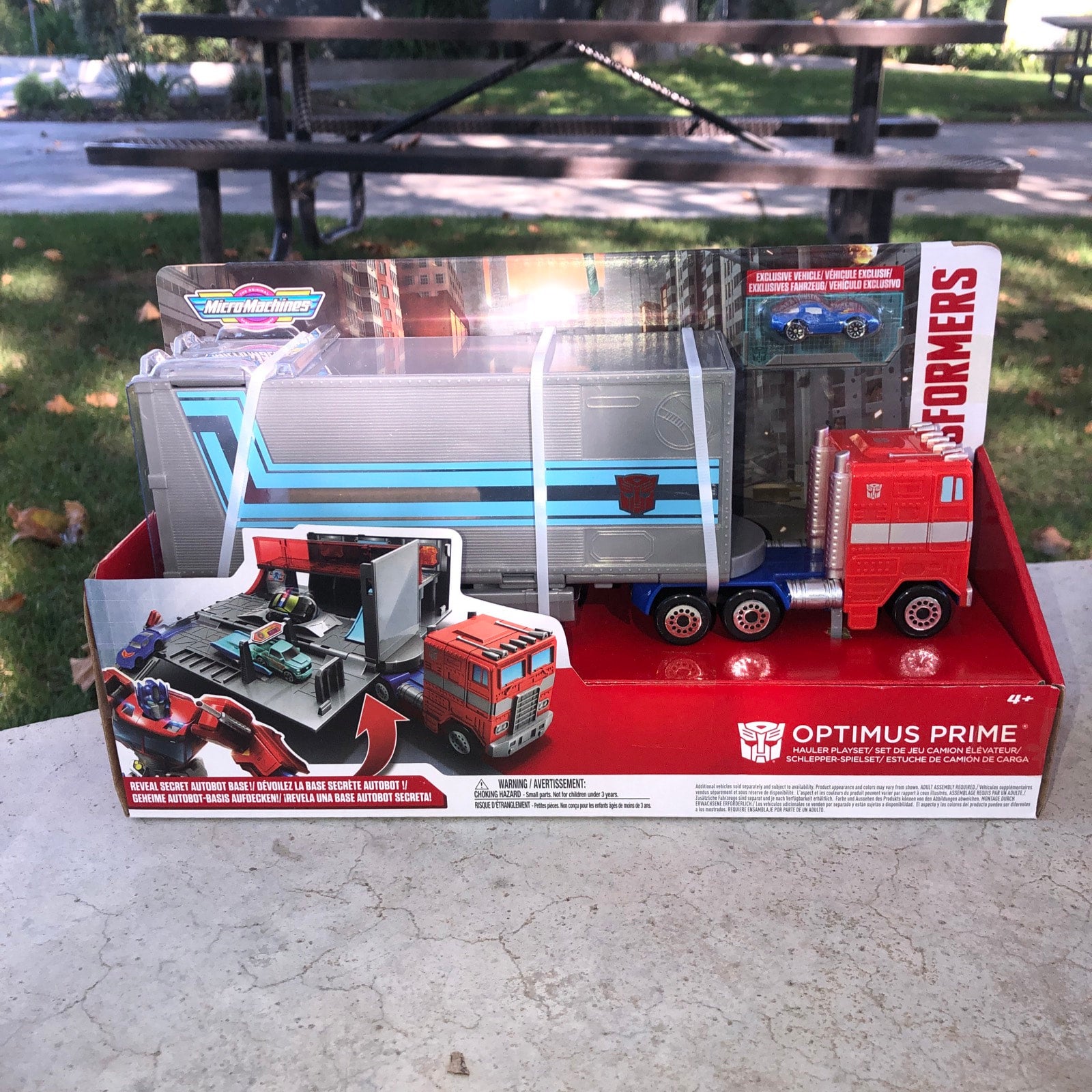 Transformers micro machines OPTIMUS PRIME Semi playset with Tracks